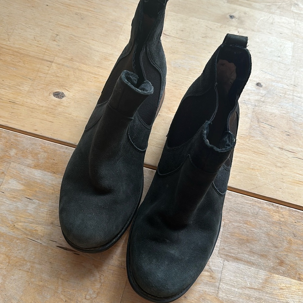 Black boots